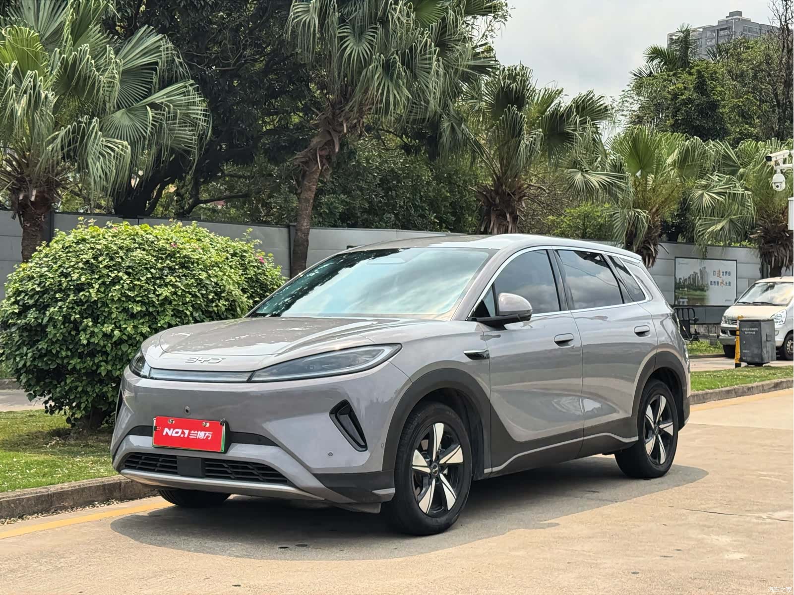 BYD HiAce, 2025 1