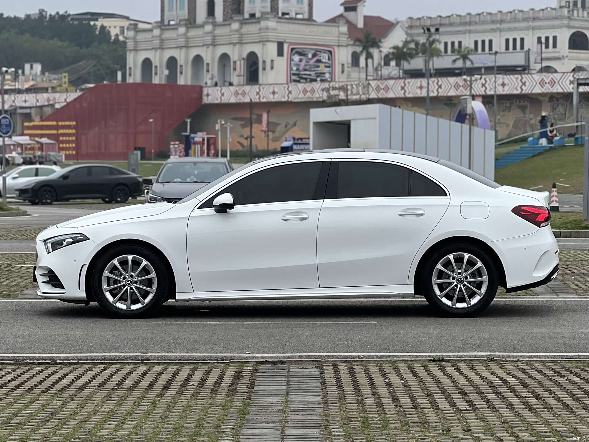 Mercedes-Benz A-Class, 2020 6