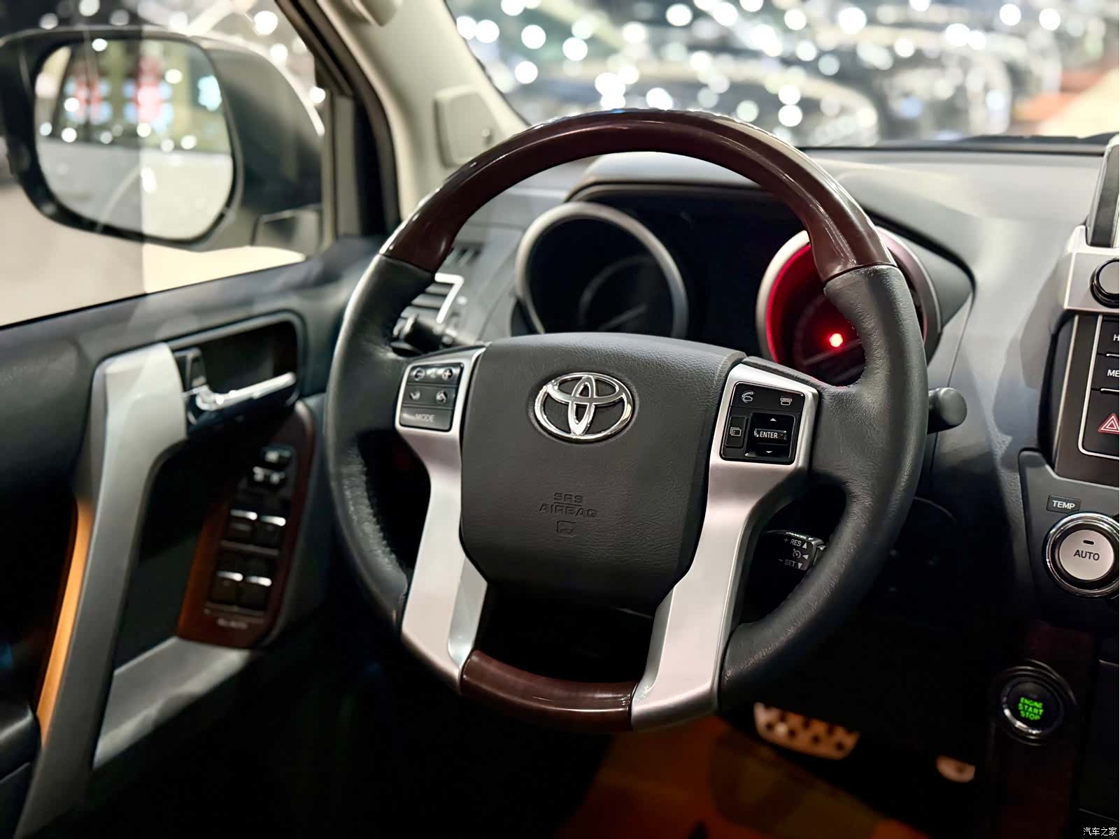 Toyota Prado, 2016 10