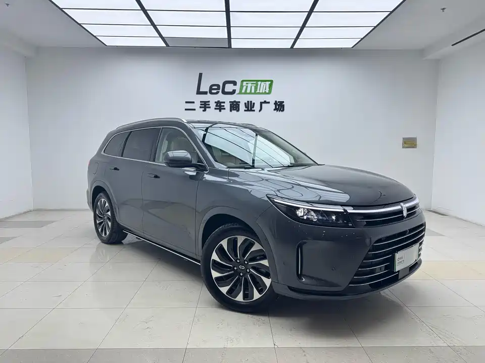 AITO Ask the world M7