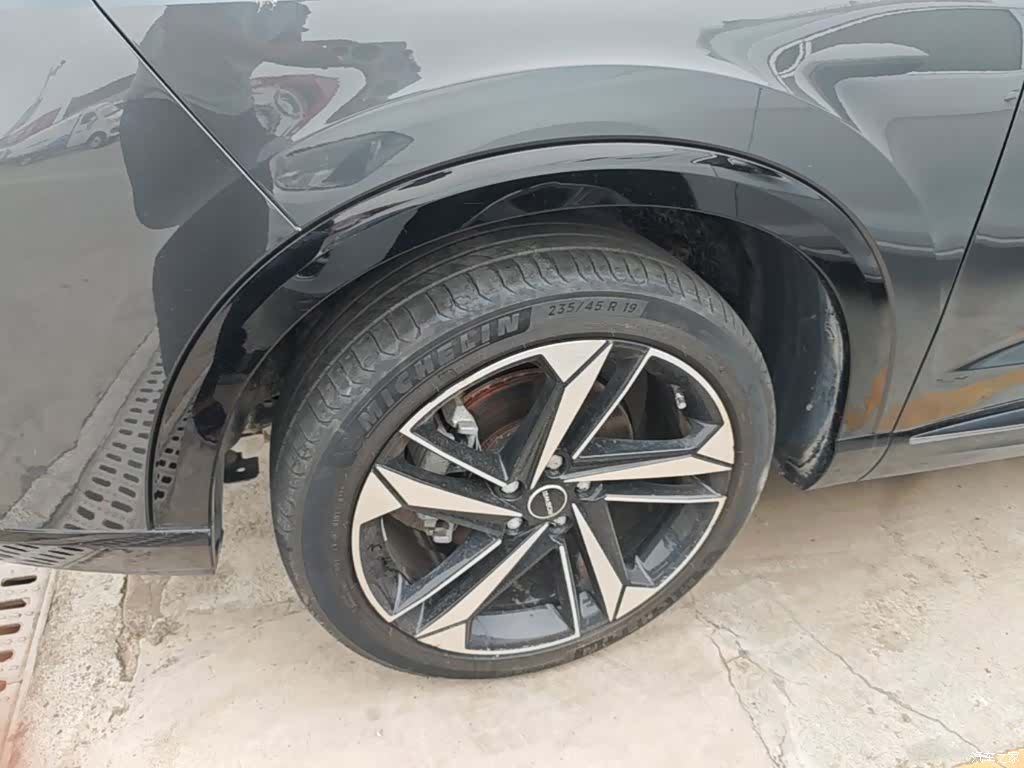 Roewe RX5, 2022 23