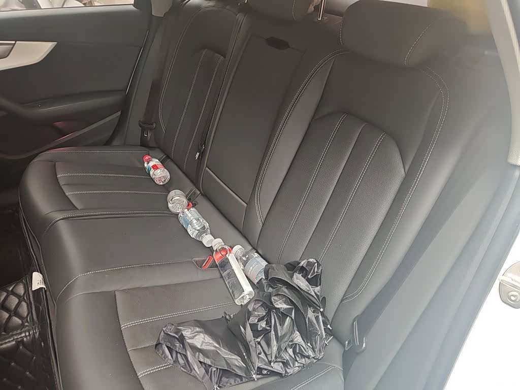 Audi A4L, 2020 15