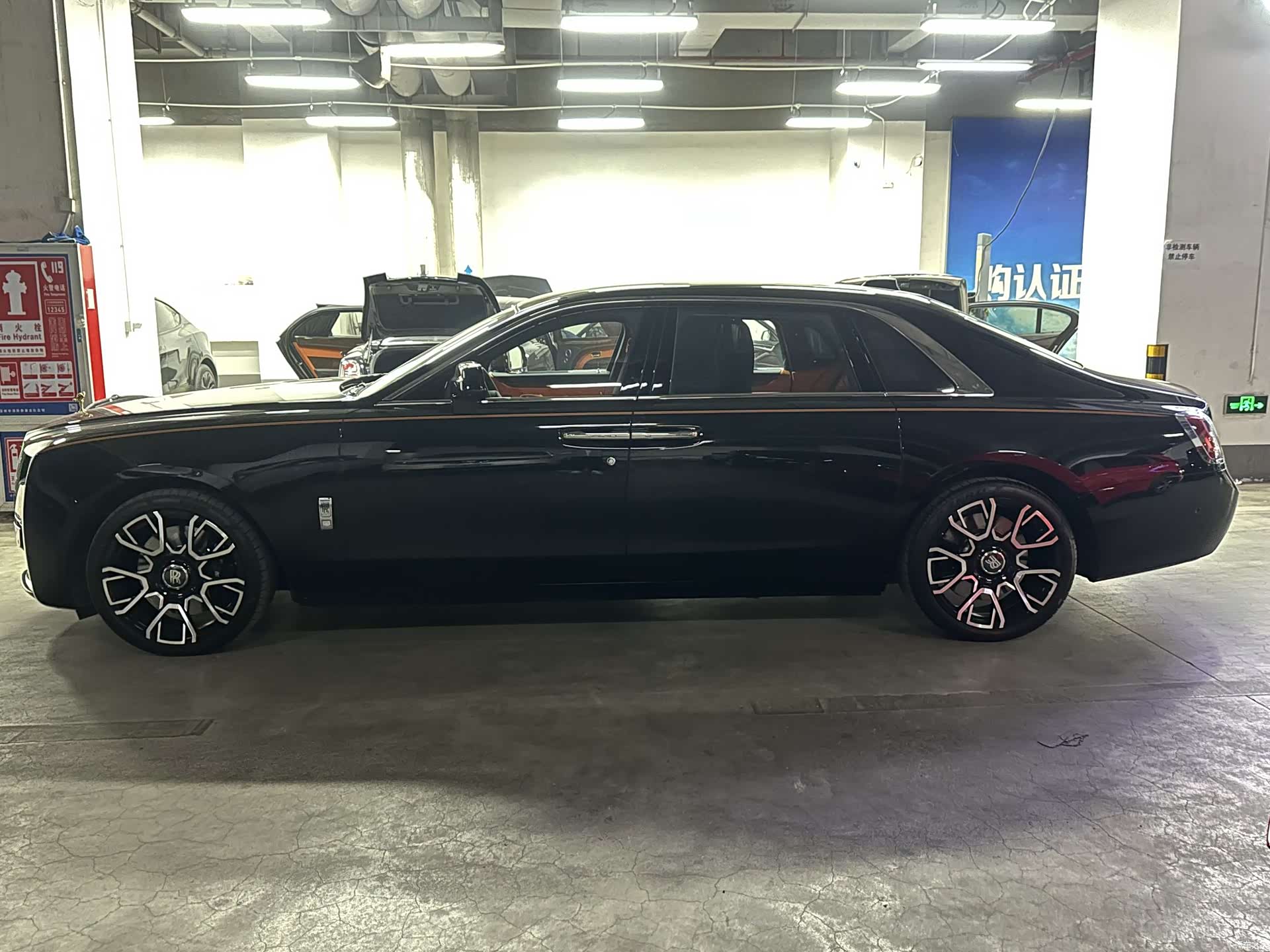 Rolls-Royce Ghost, 2021 3