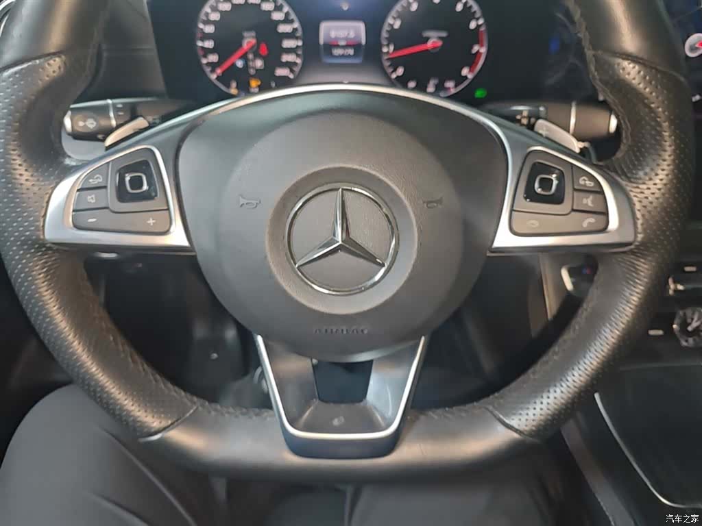 Mercedes-Benz E-Class, 2018 11