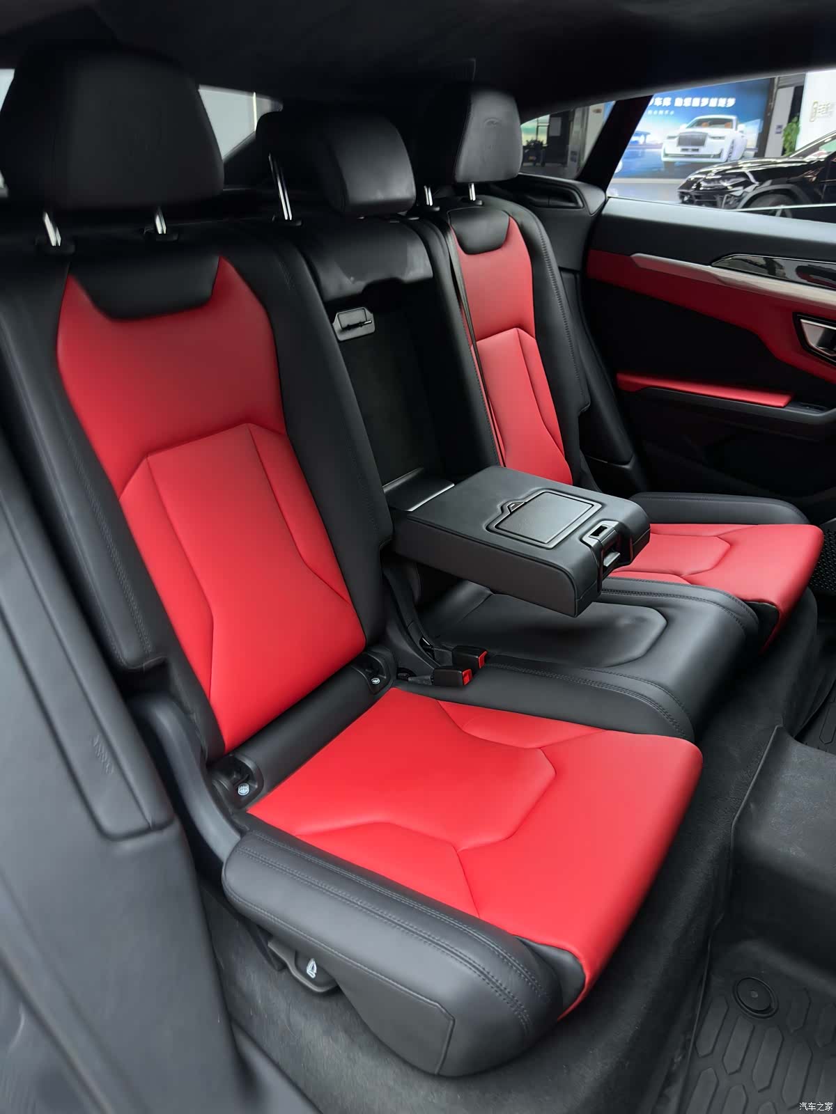 Lamborghini Urus, 2019 30