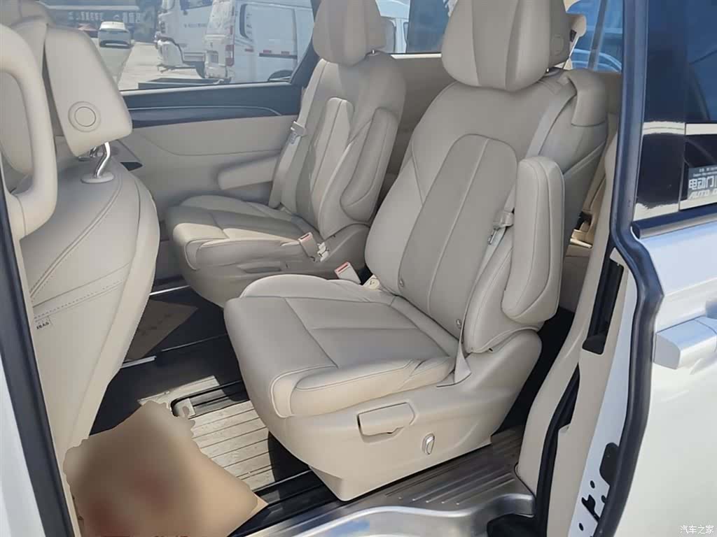 Buick GL8, 2023 17
