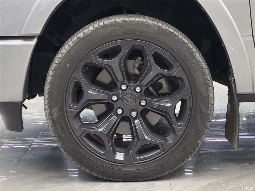 RAM Trucks, 2024 4
