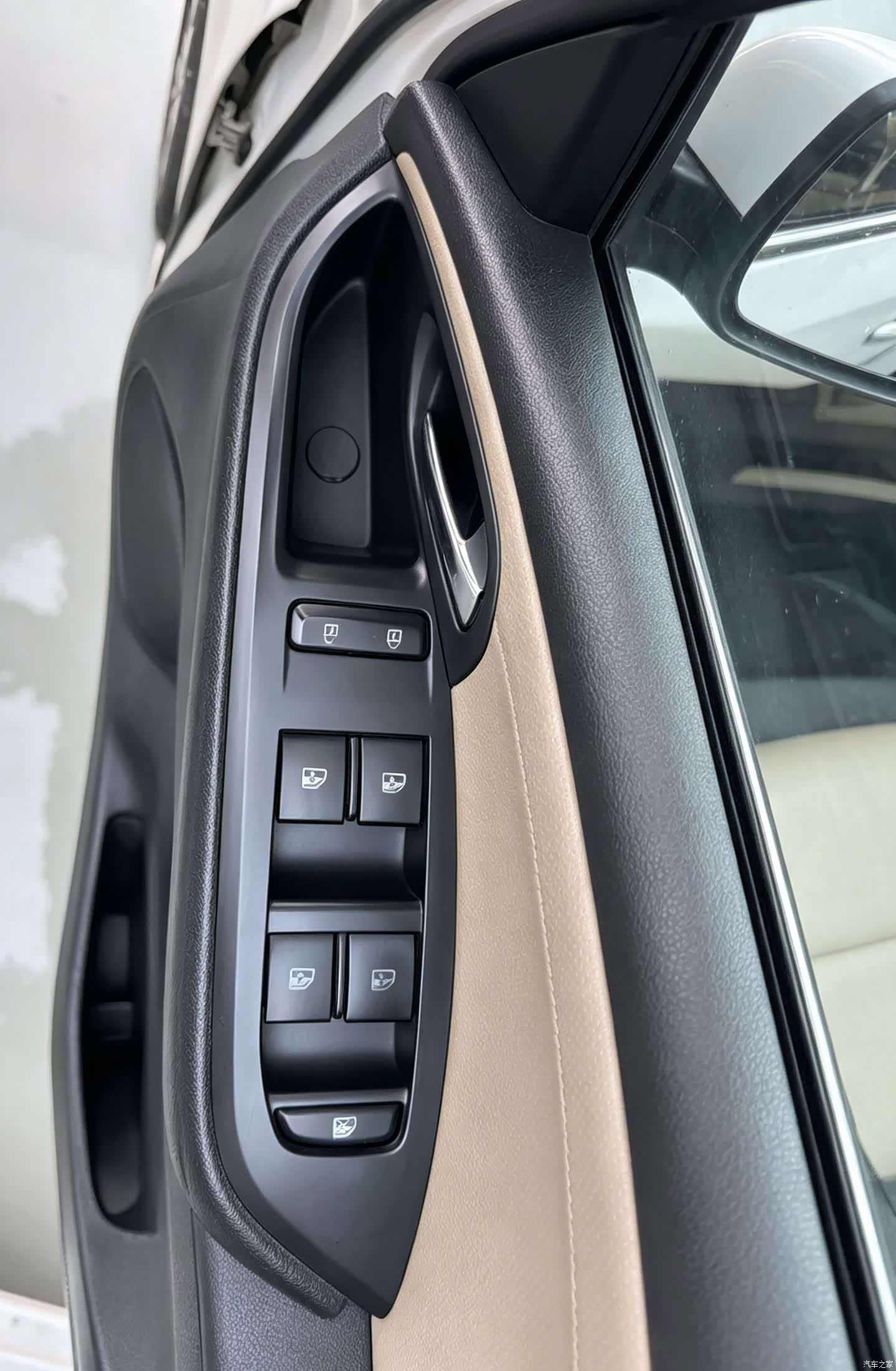 Chevrolet 320, 2020 11