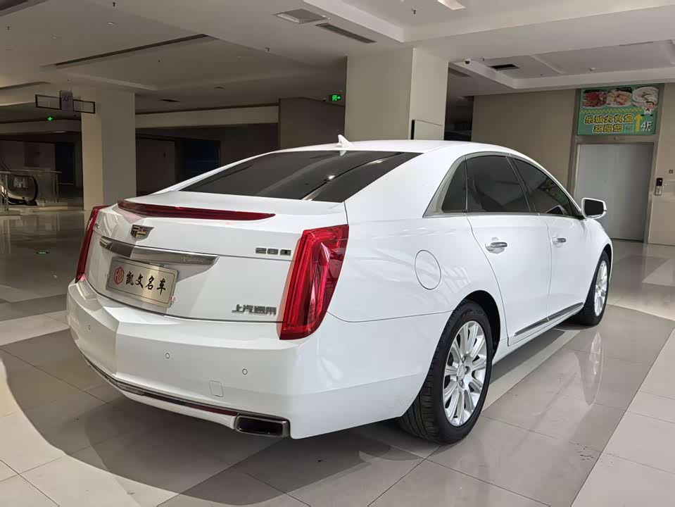 Cadillac XTS