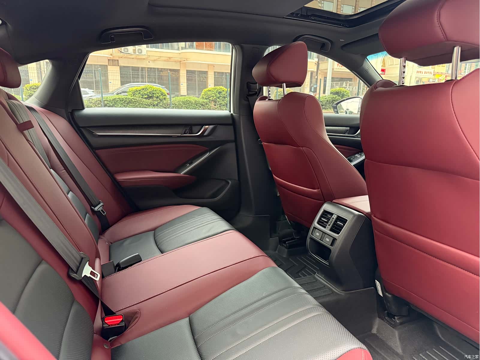Honda Inspire, 2023 12