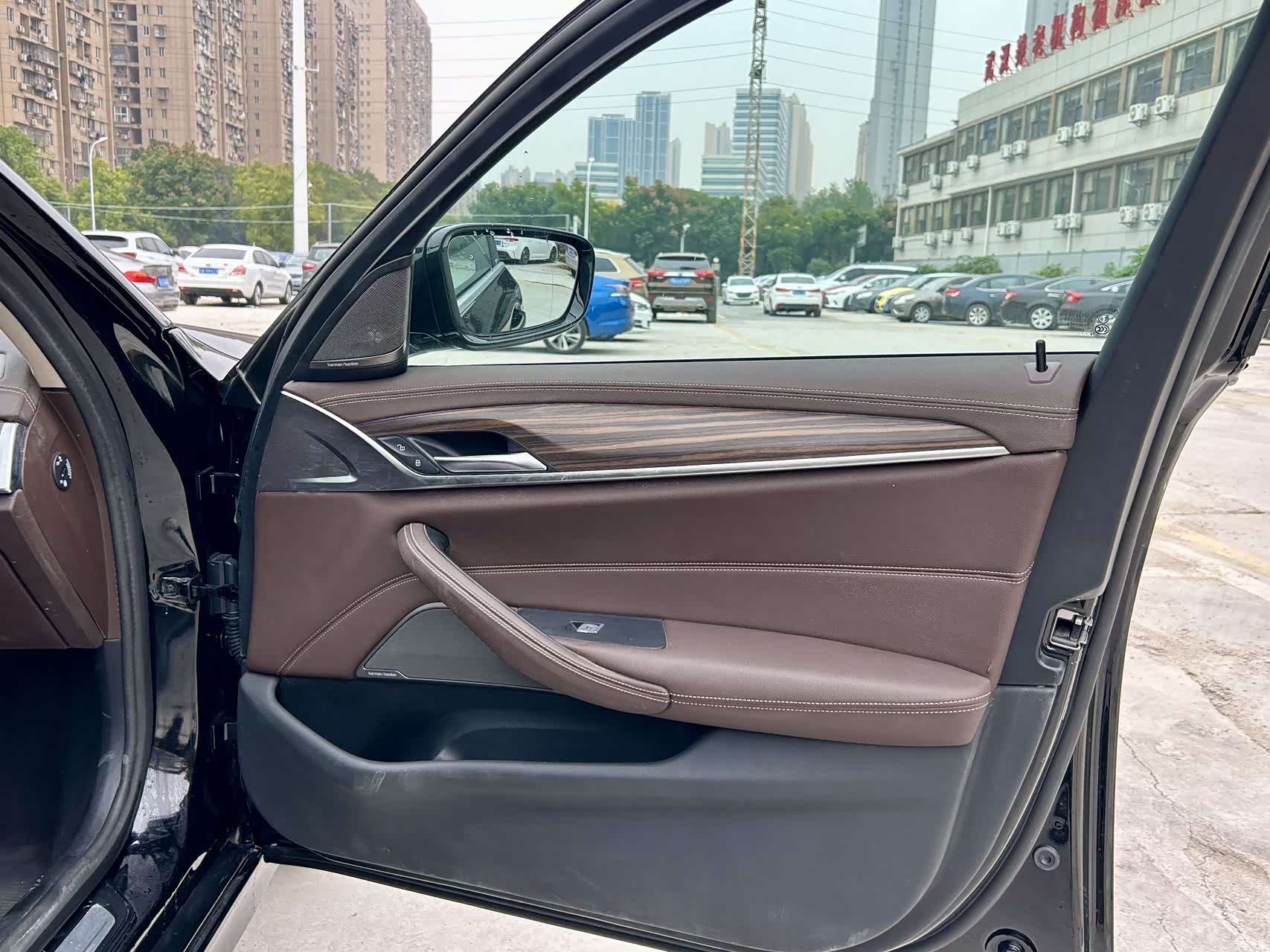 BMW 5 Series, 2023 19
