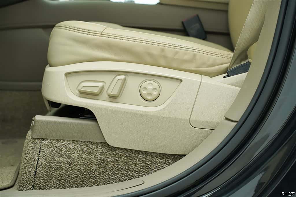 Audi Q7, 2007 6