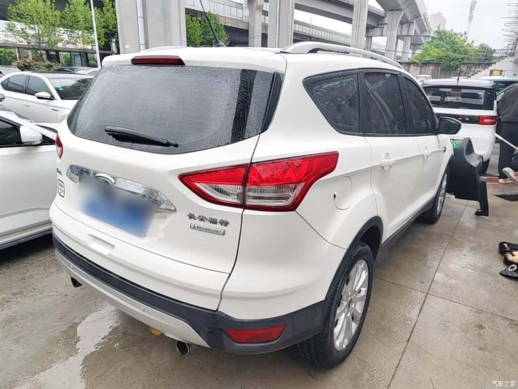 Ford Kuga, 2016 7