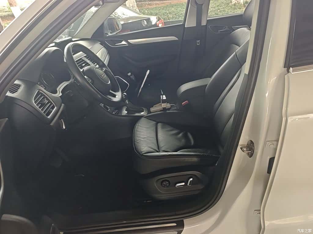 Audi Q3, 2019 15