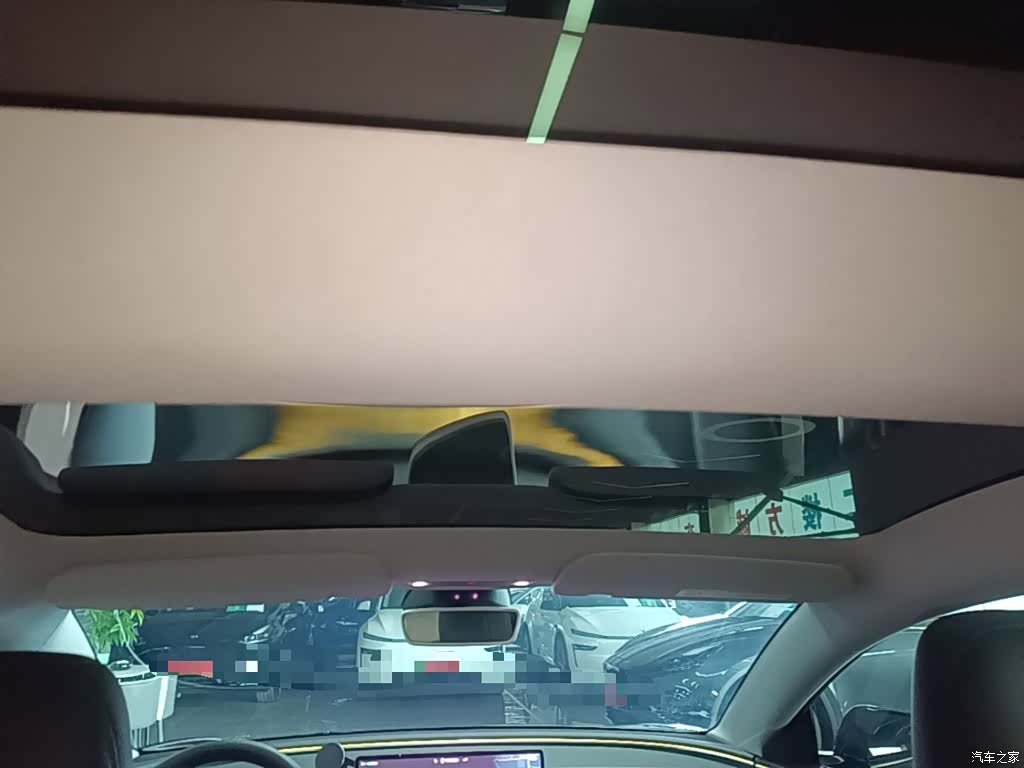 Tesla Model 3, 2024 18