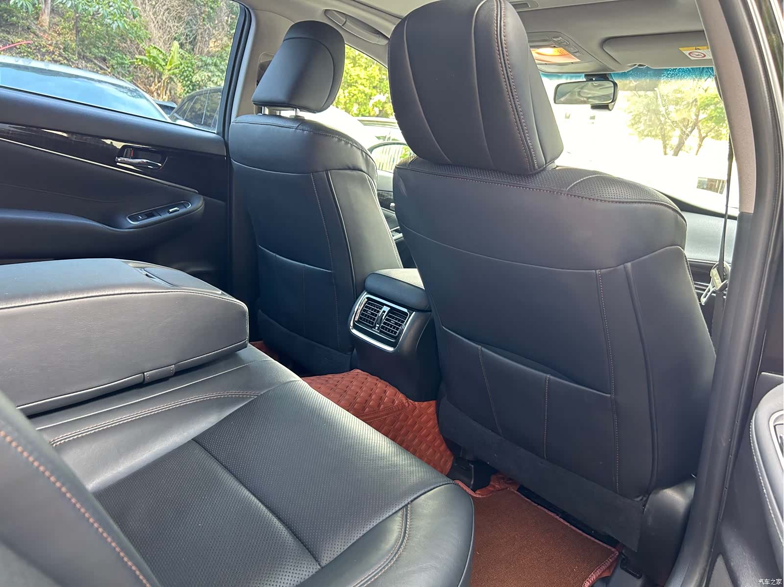 Toyota Crown, 2017 9