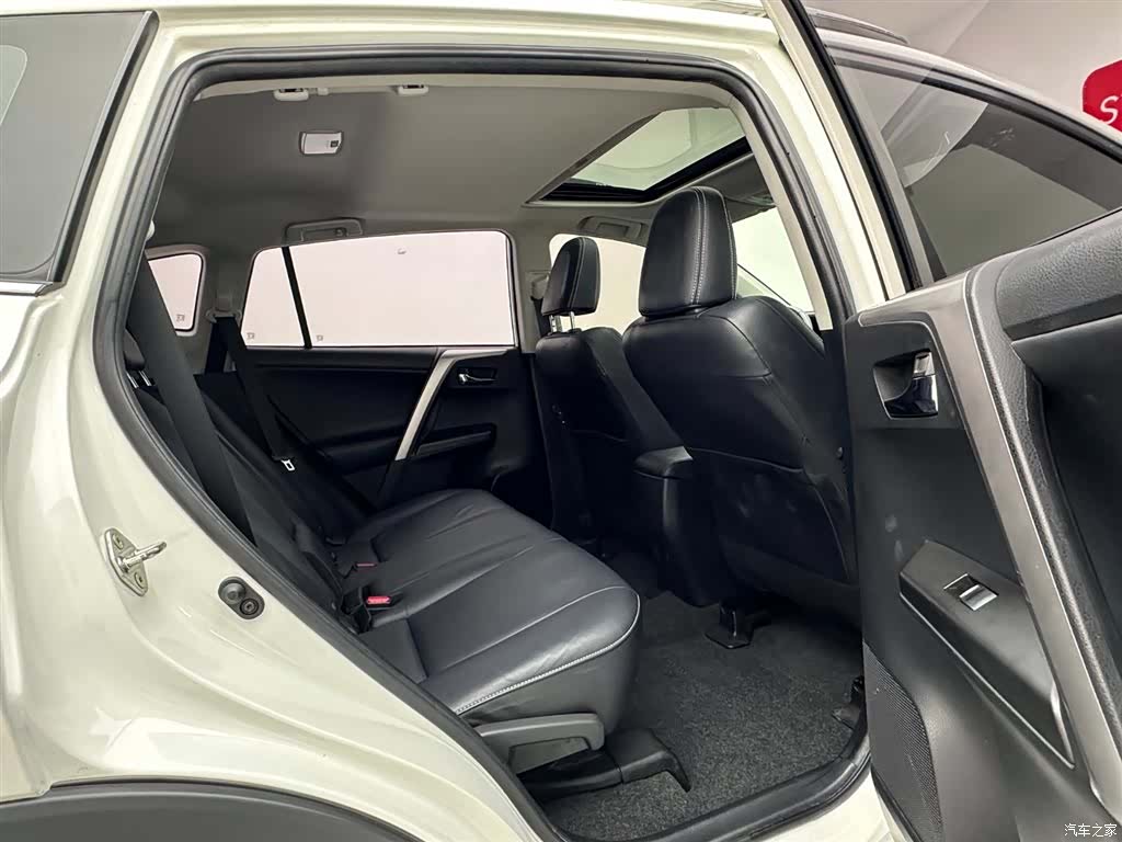 Toyota RAV4, 2019 22
