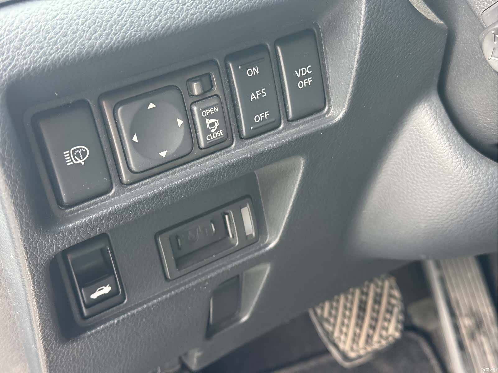 Infiniti M35, 2009 16