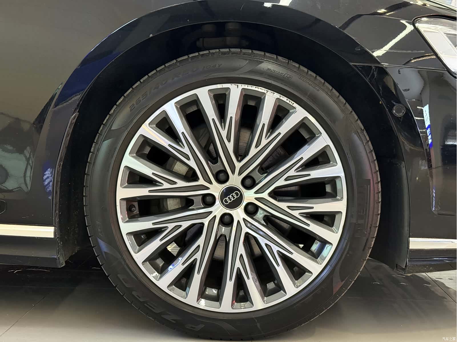 Audi A8L, 2023 18