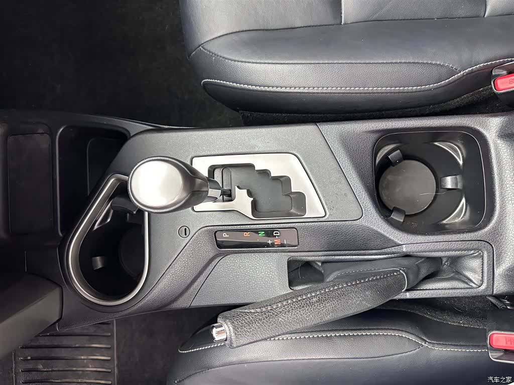 Toyota RAV4, 2019 13