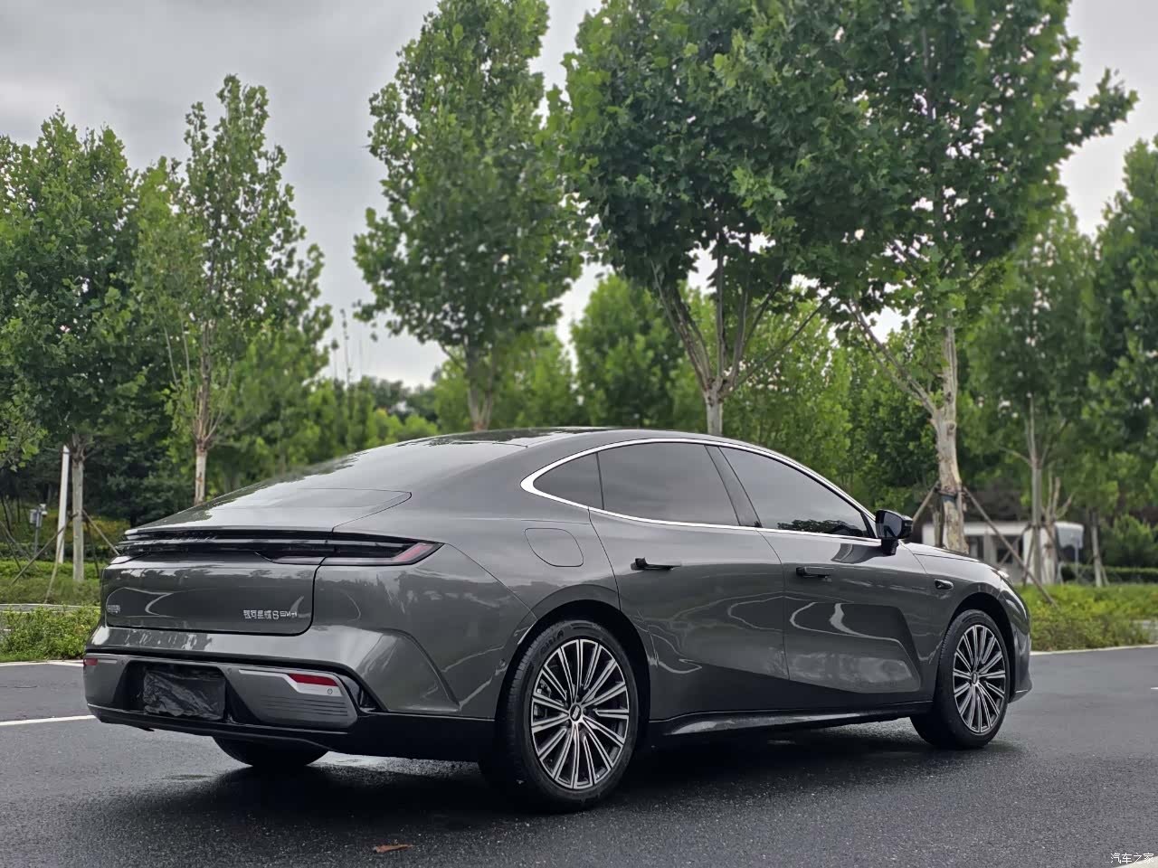 Geely 8, 2025 7