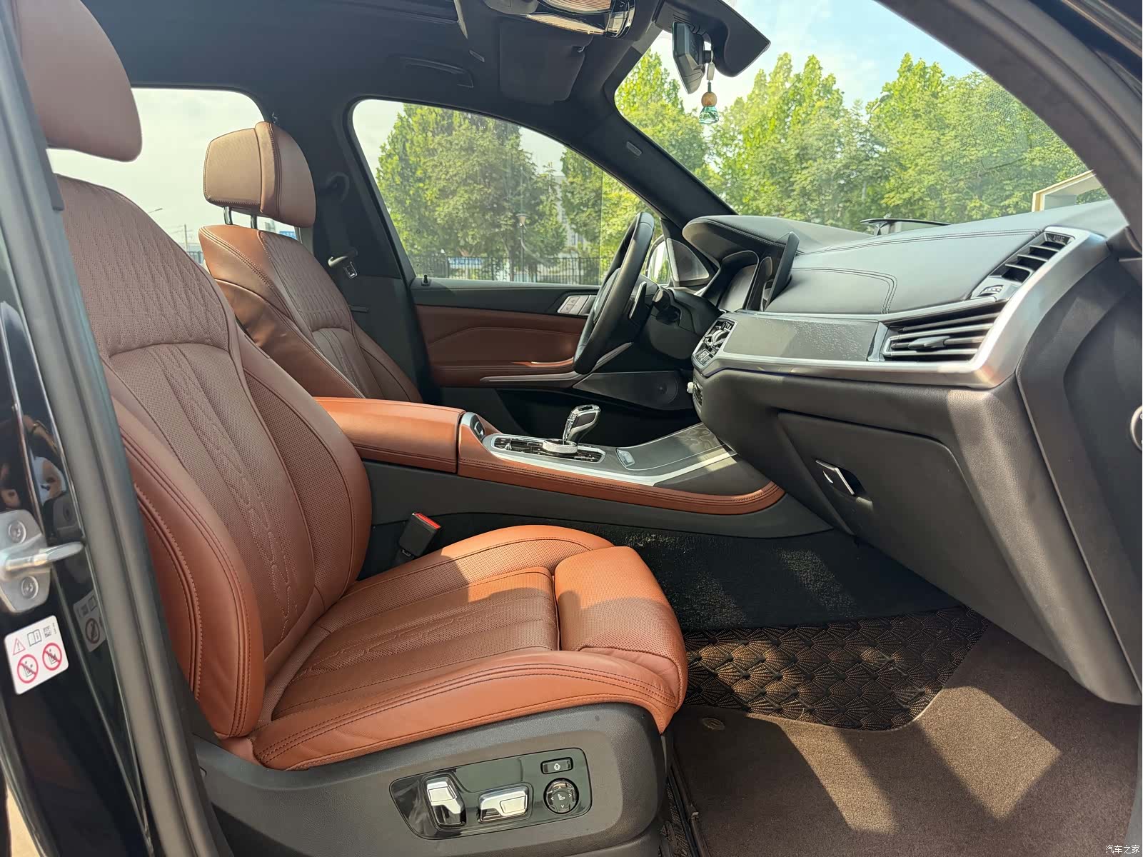 BMW X7, 2021 28
