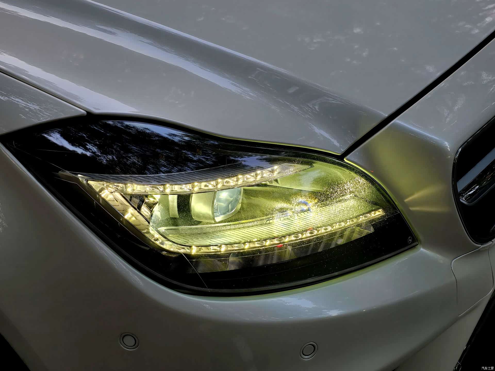 Mercedes-Benz CLS, 2015 6