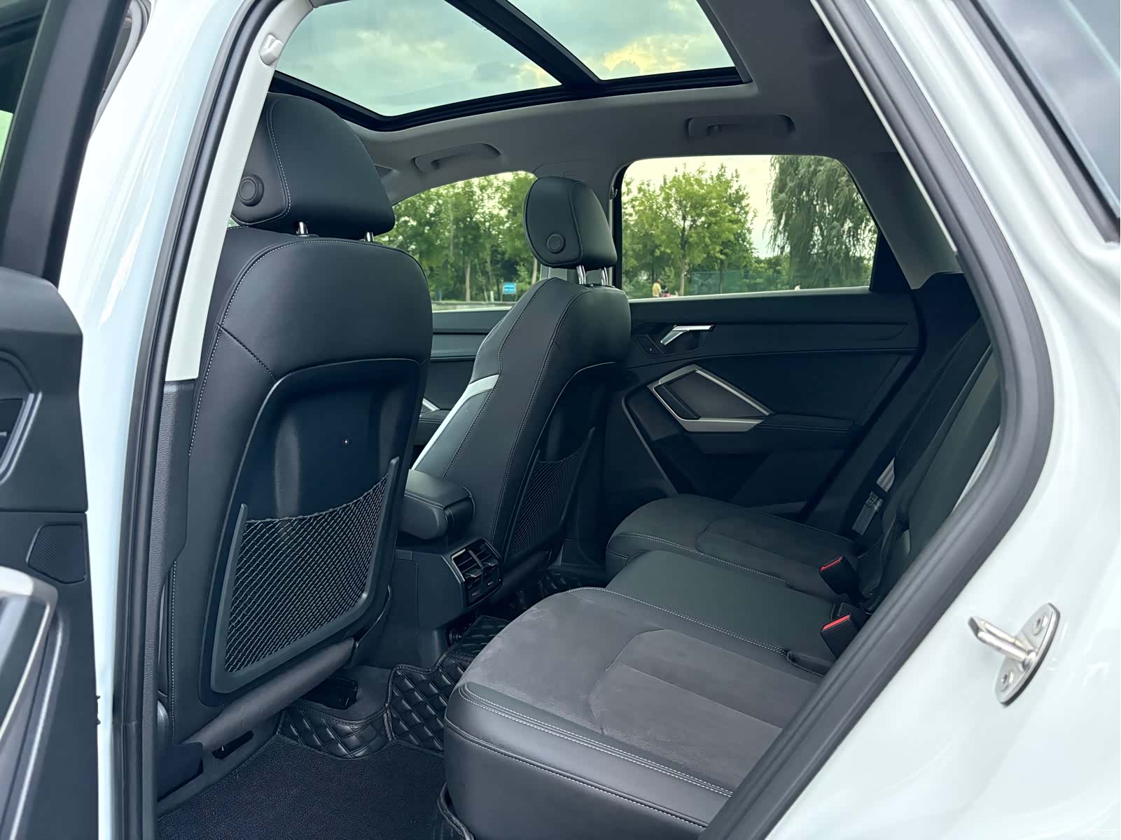 Audi Q3, 2023 12