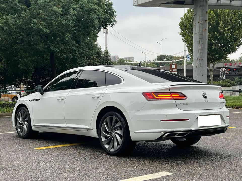 Volkswagen CC