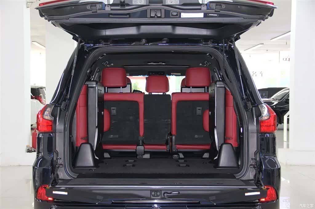 Lexus LX, 2020 33