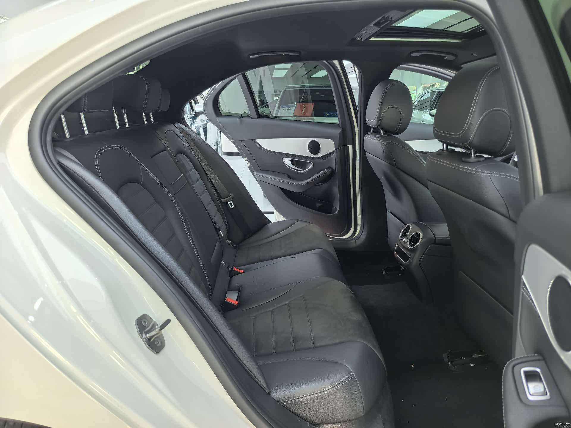 Mercedes-Benz C-Class, 2020 10