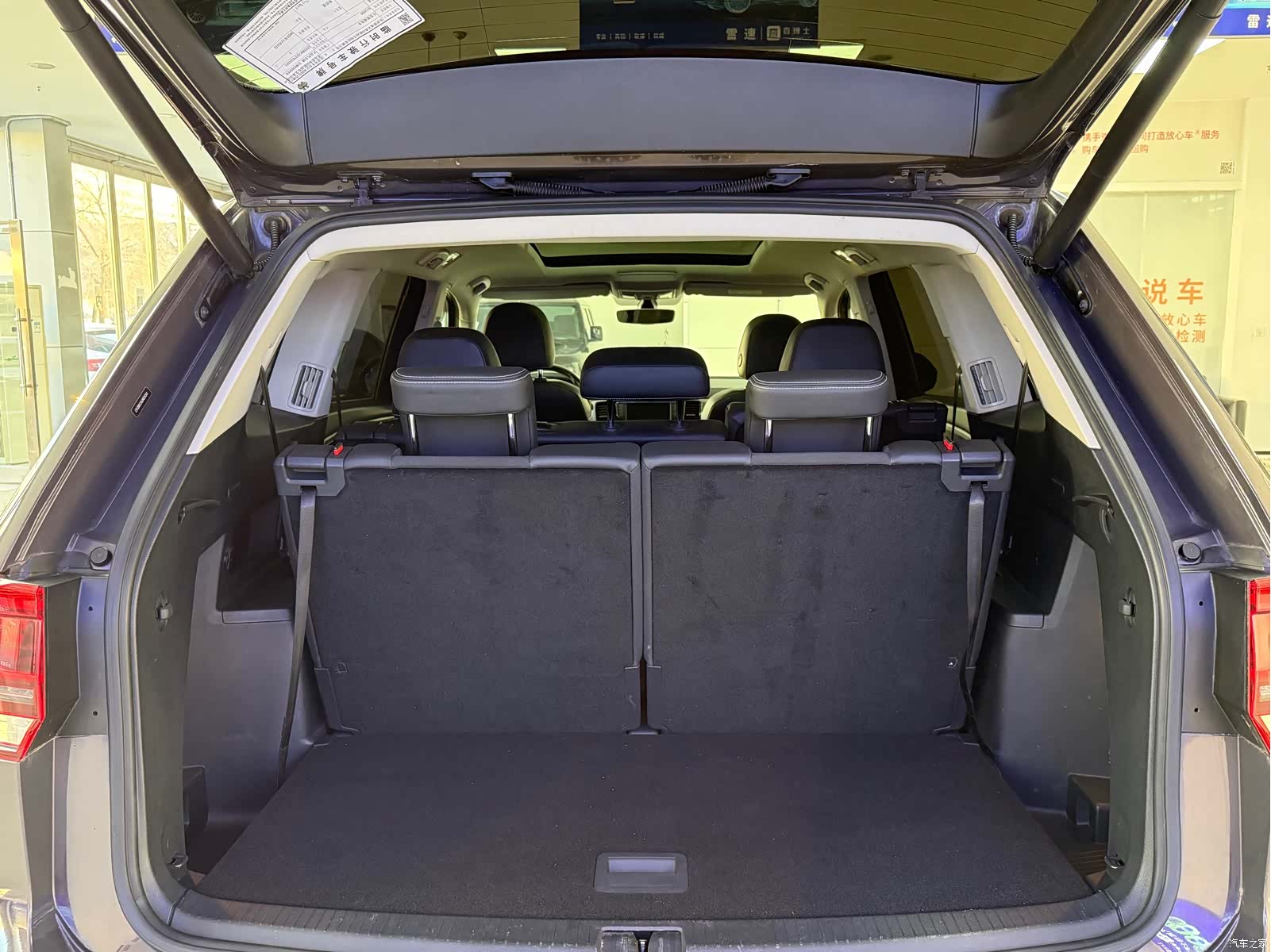 Volkswagen Teramont, 2019 10