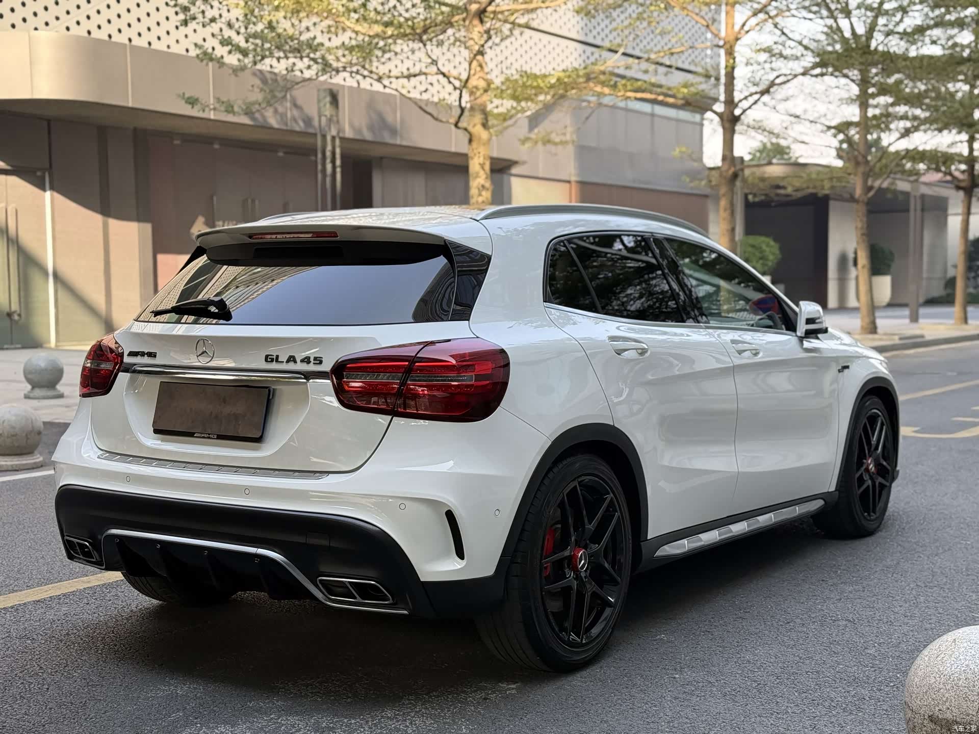 Mercedes-Benz GLA, 2019 6