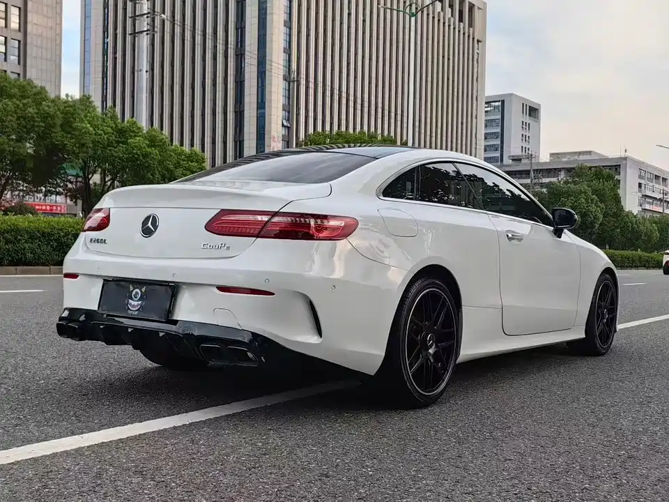 Mercedes-Benz E-class Mercedes-Benz E-class