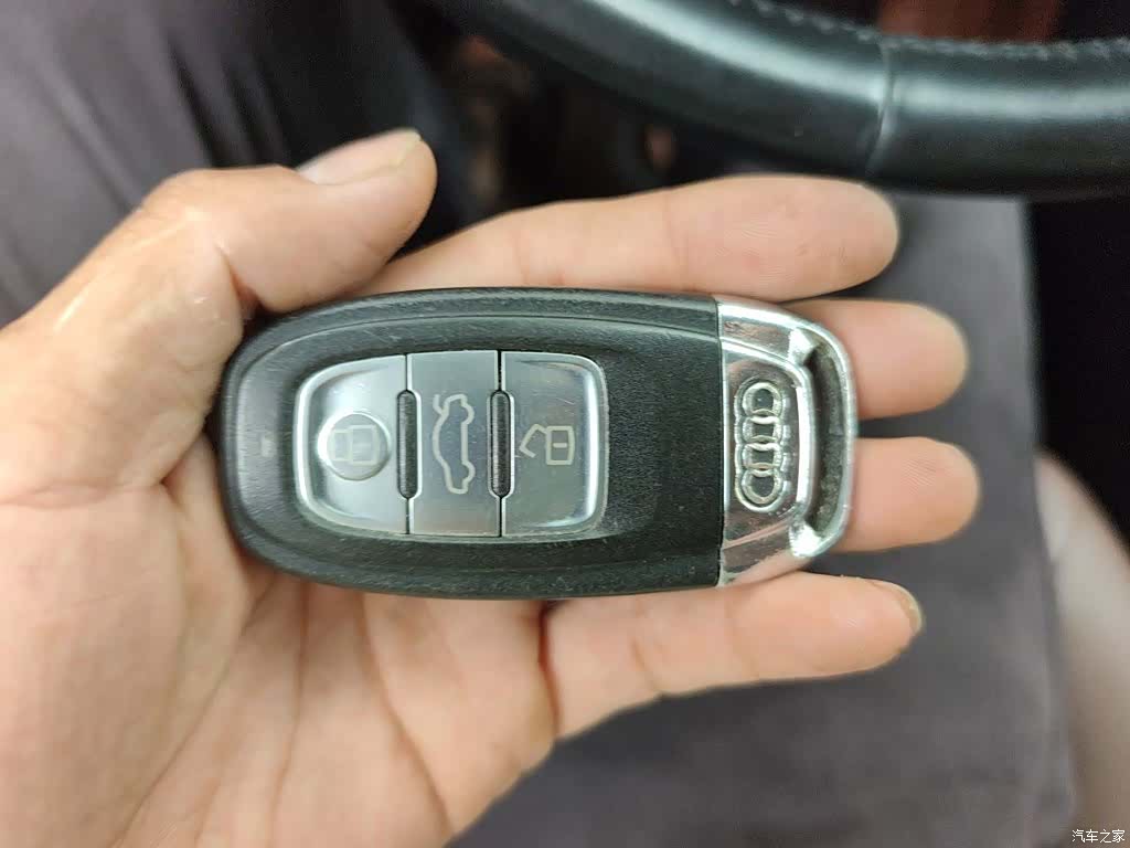 Audi A6L, 2019 12