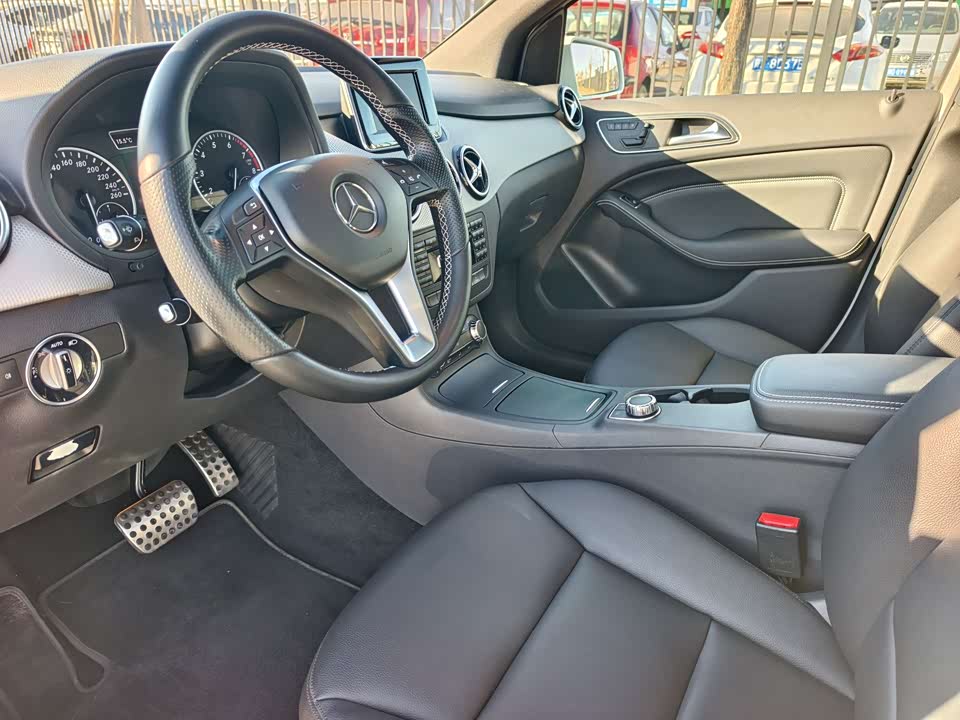 Mercedes-Benz Class B