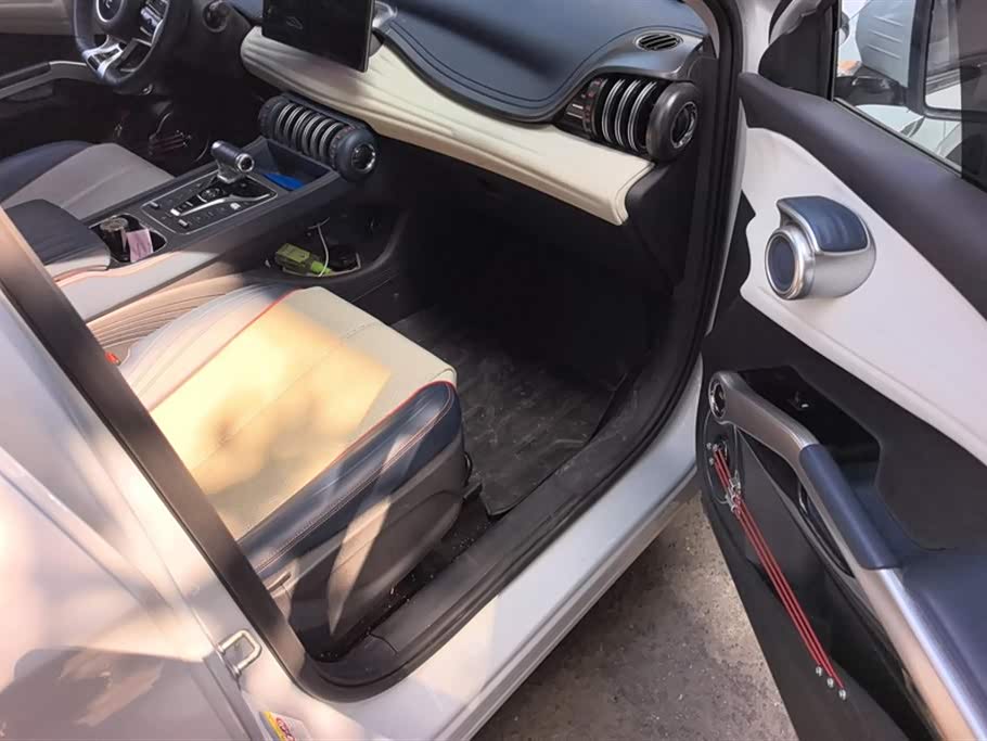 BYD Yuan PLUS BYD Yuan PLUS
