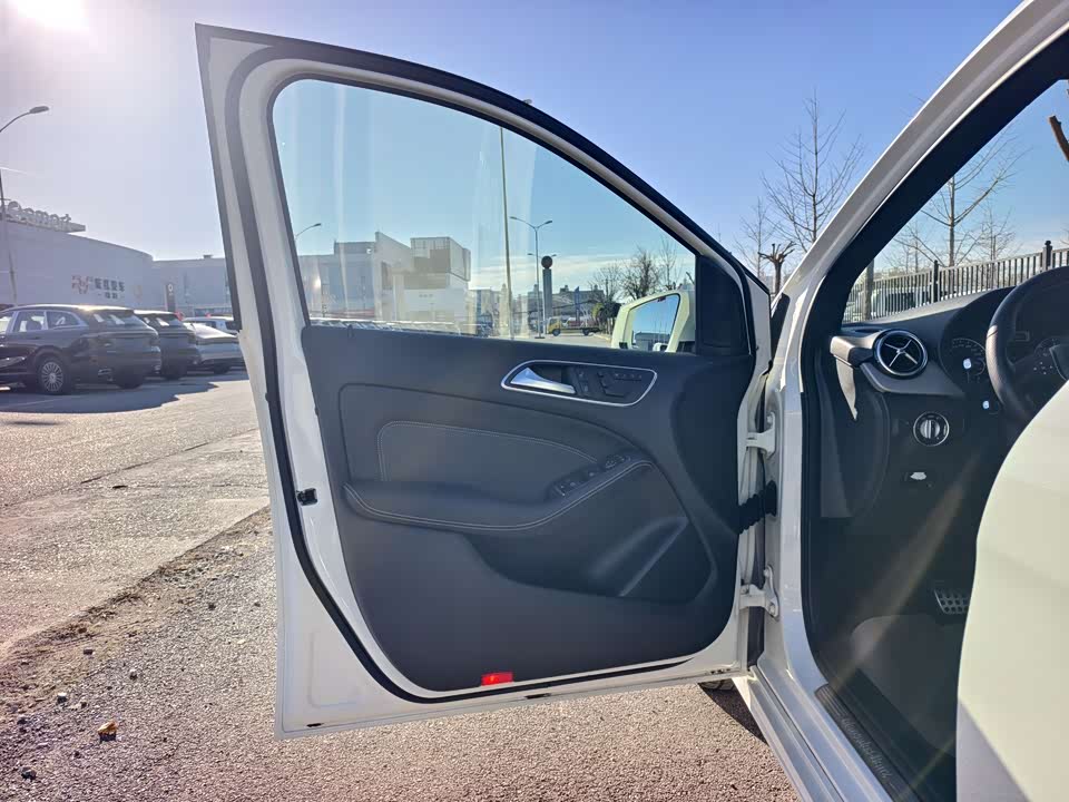 Mercedes-Benz Class B