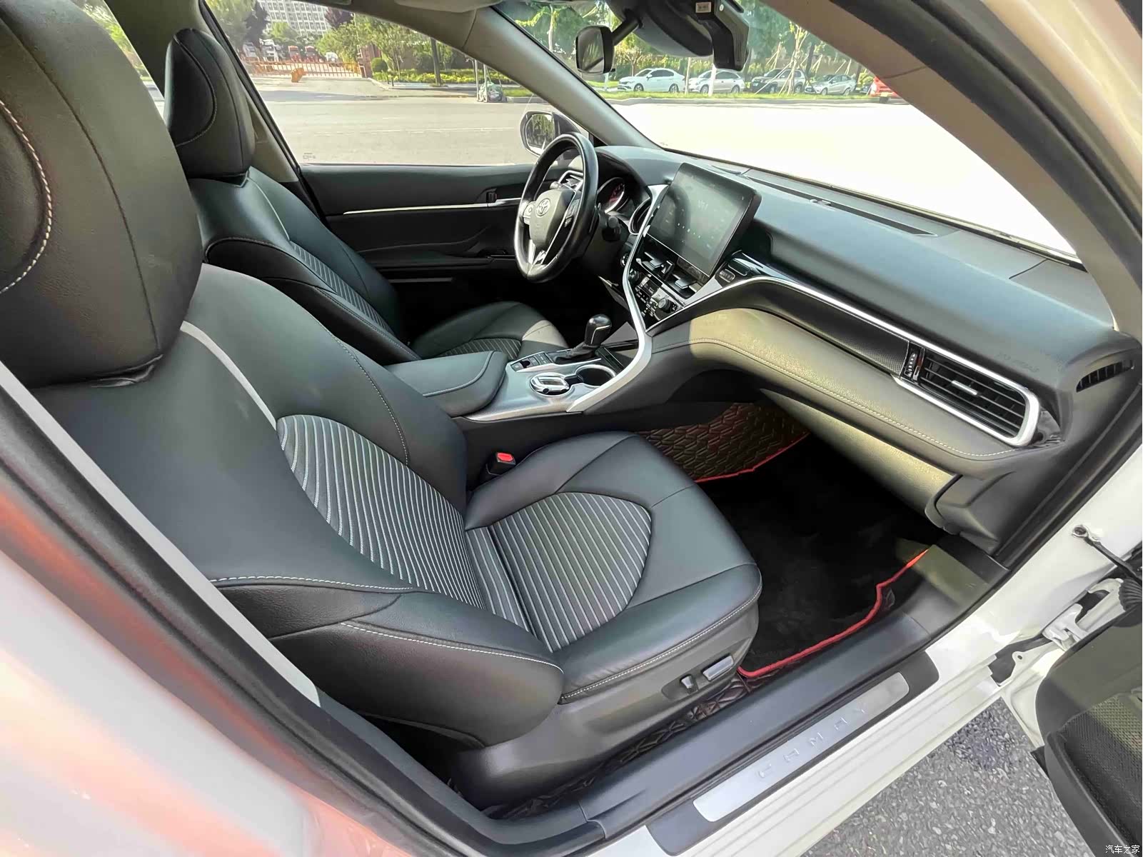 Toyota Camry, 2023 14