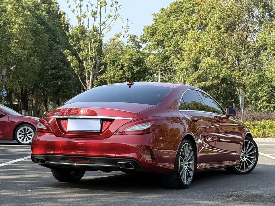 Mercedes-Benz CLS