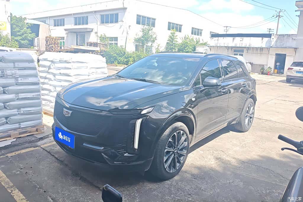 Cadillac XT5, 2024 1