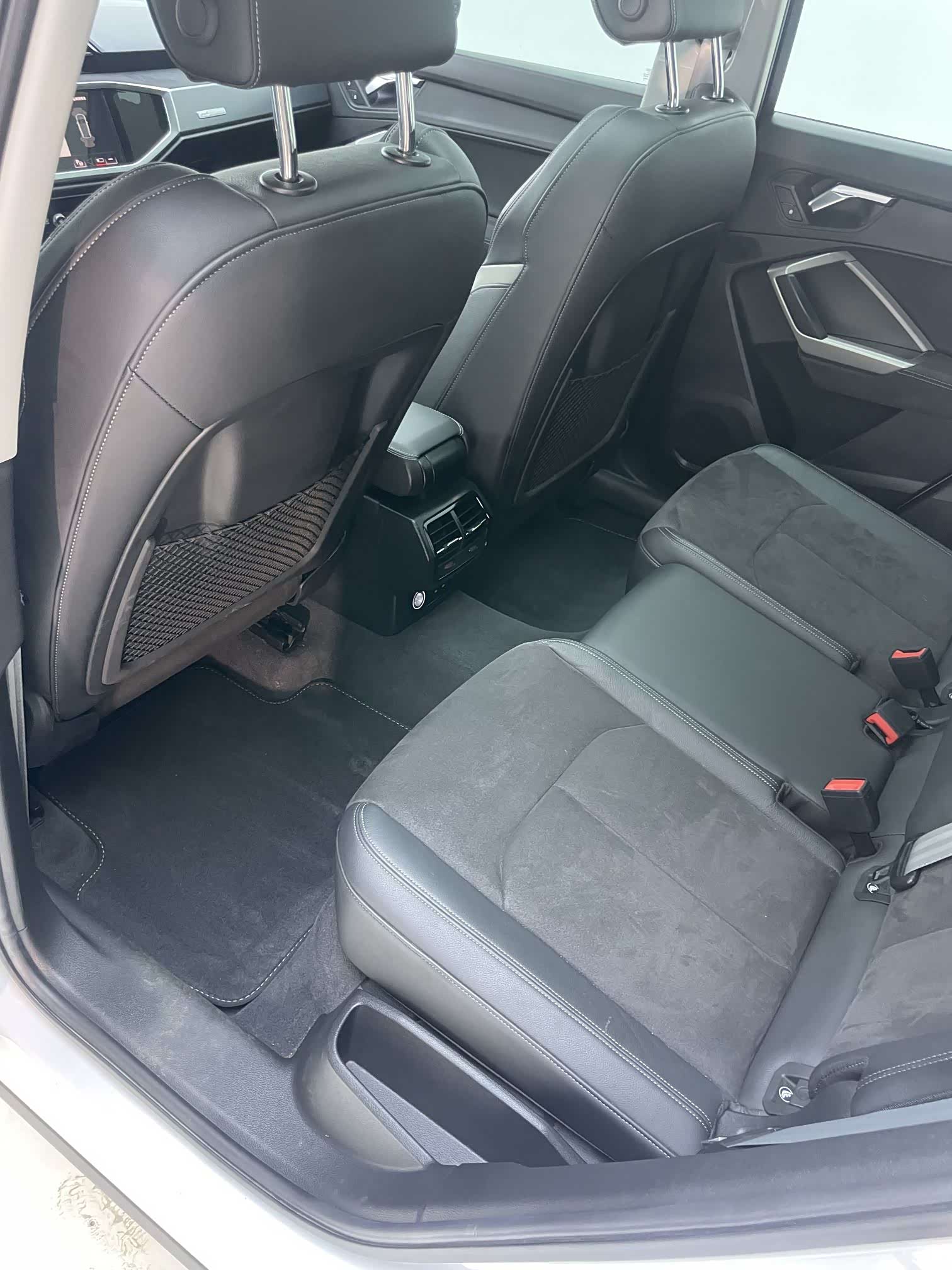 Audi Q3, 2022 21