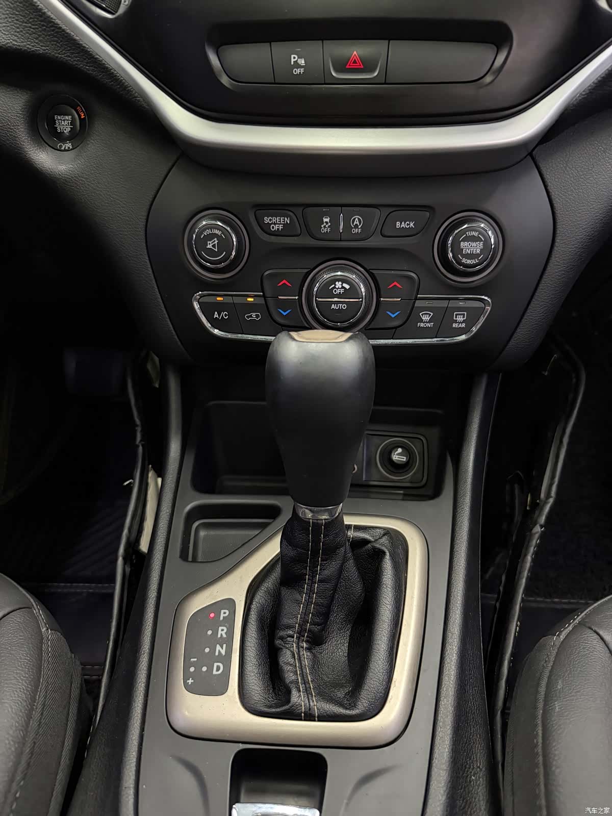 Jeep Cherokee, 2017 9