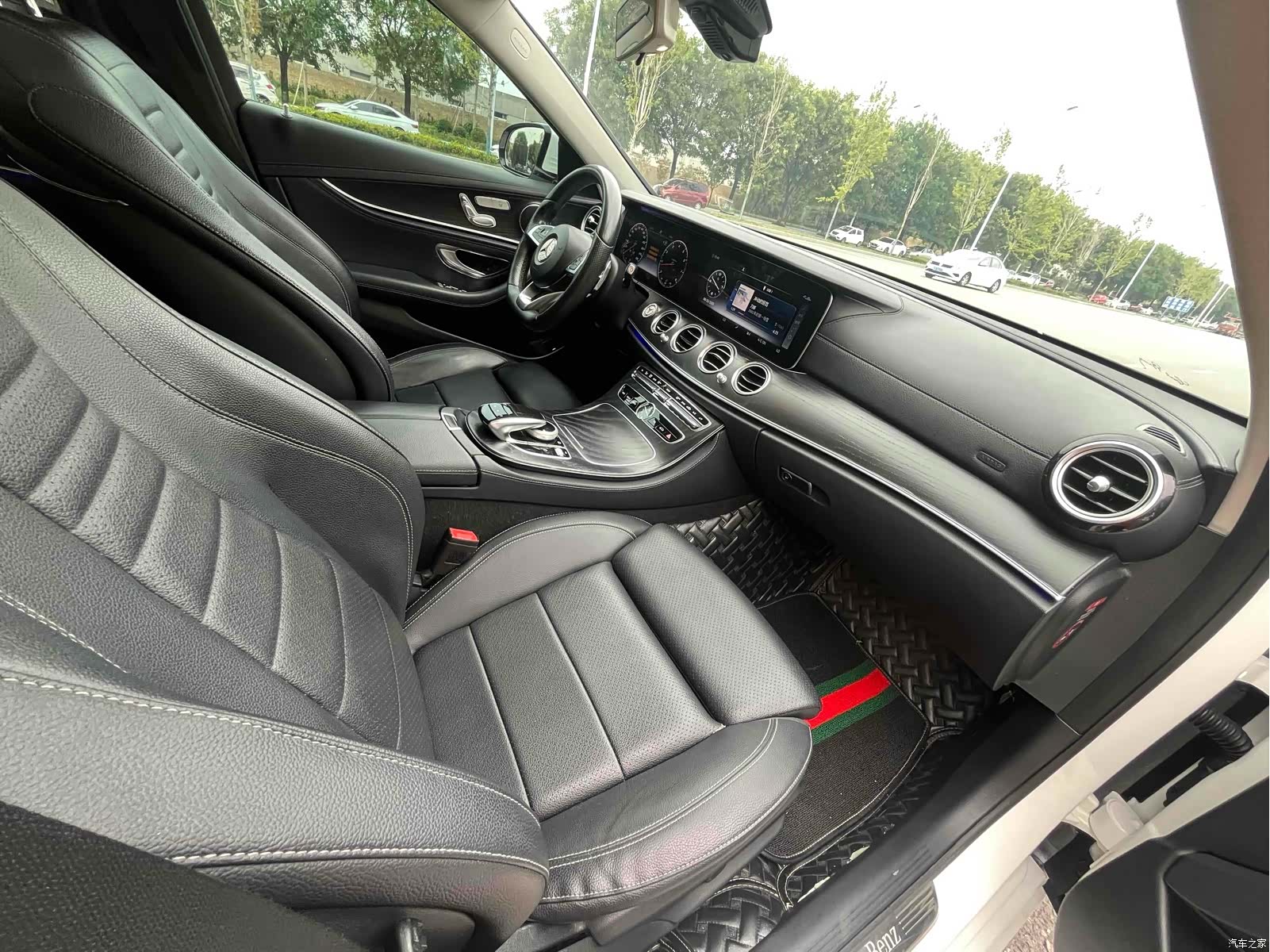 Mercedes-Benz E-Class, 2018 14