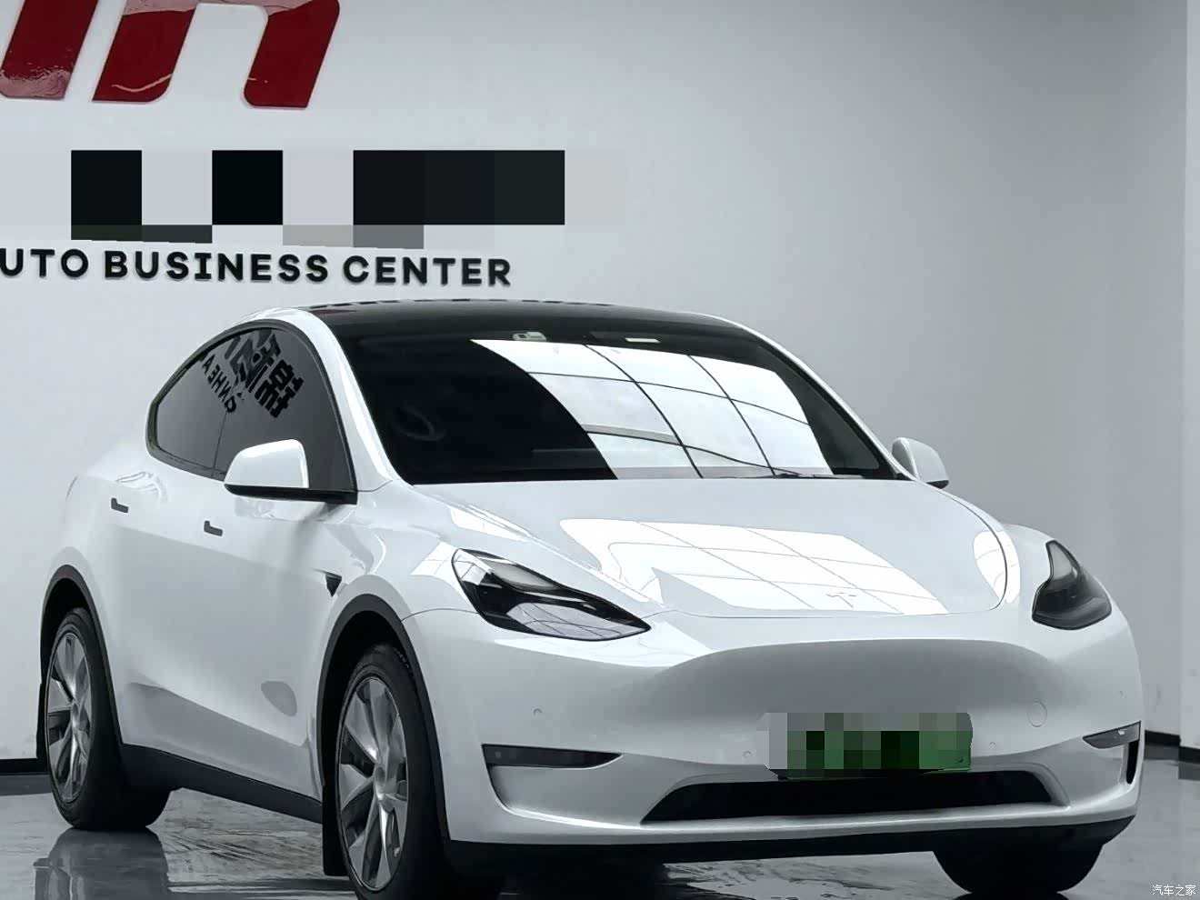 Tesla Model Y, 2021 3