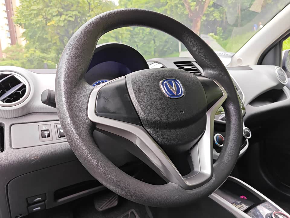 Changan Benben E-Star