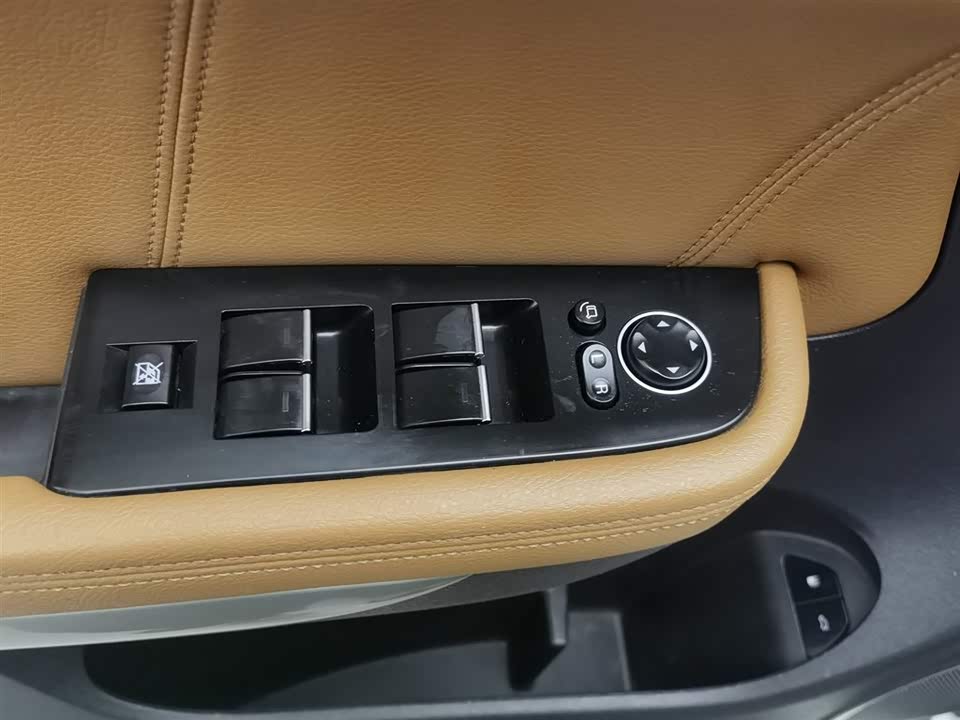 Haval H8