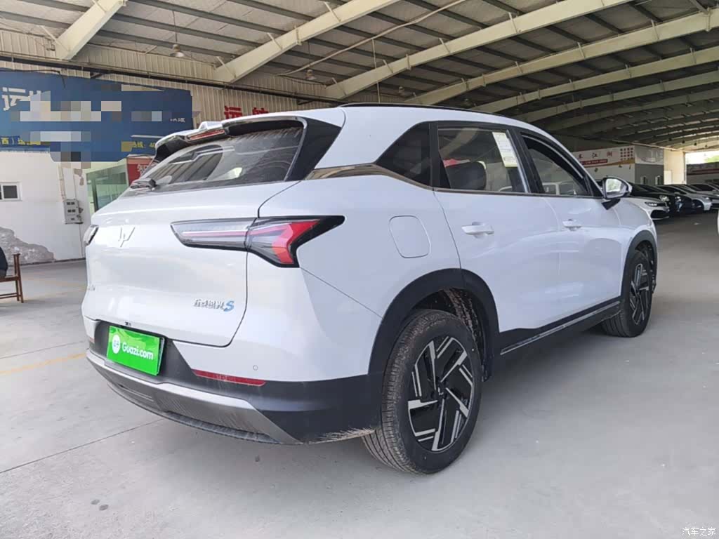 Wuling Starlight, 2025 7