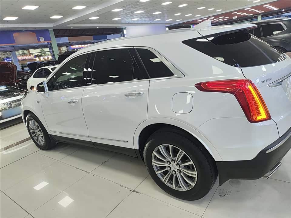 Cadillac XT5