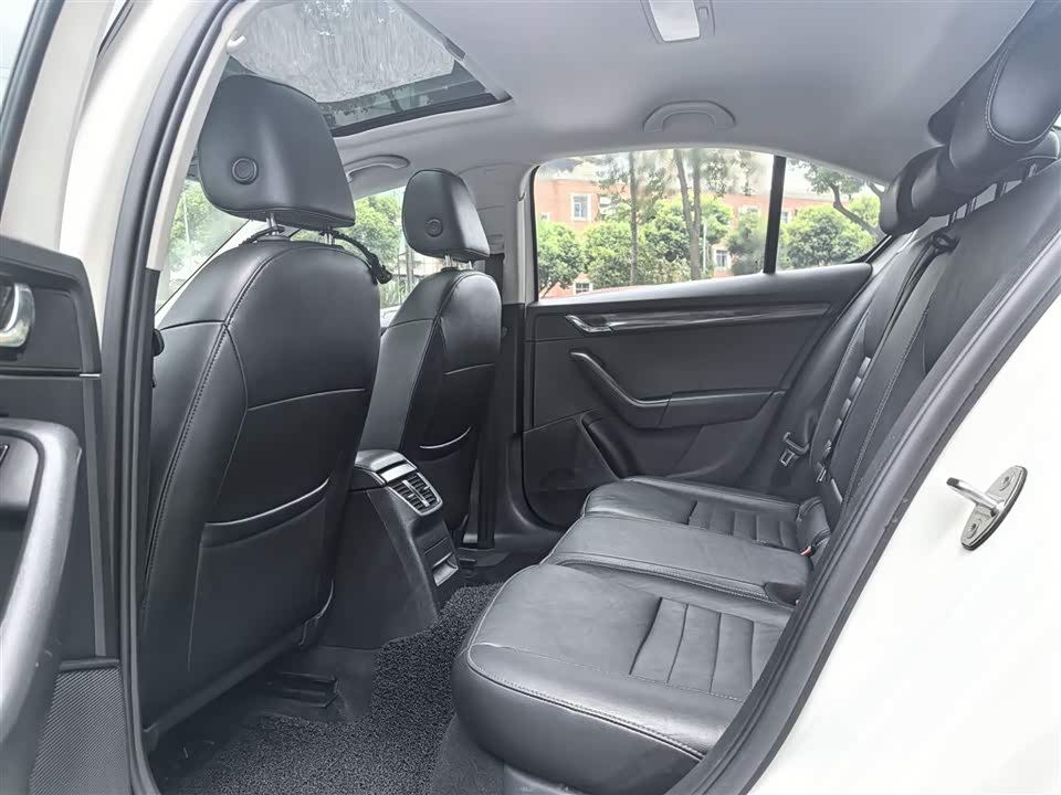 Skoda Octavia Skoda Octavia